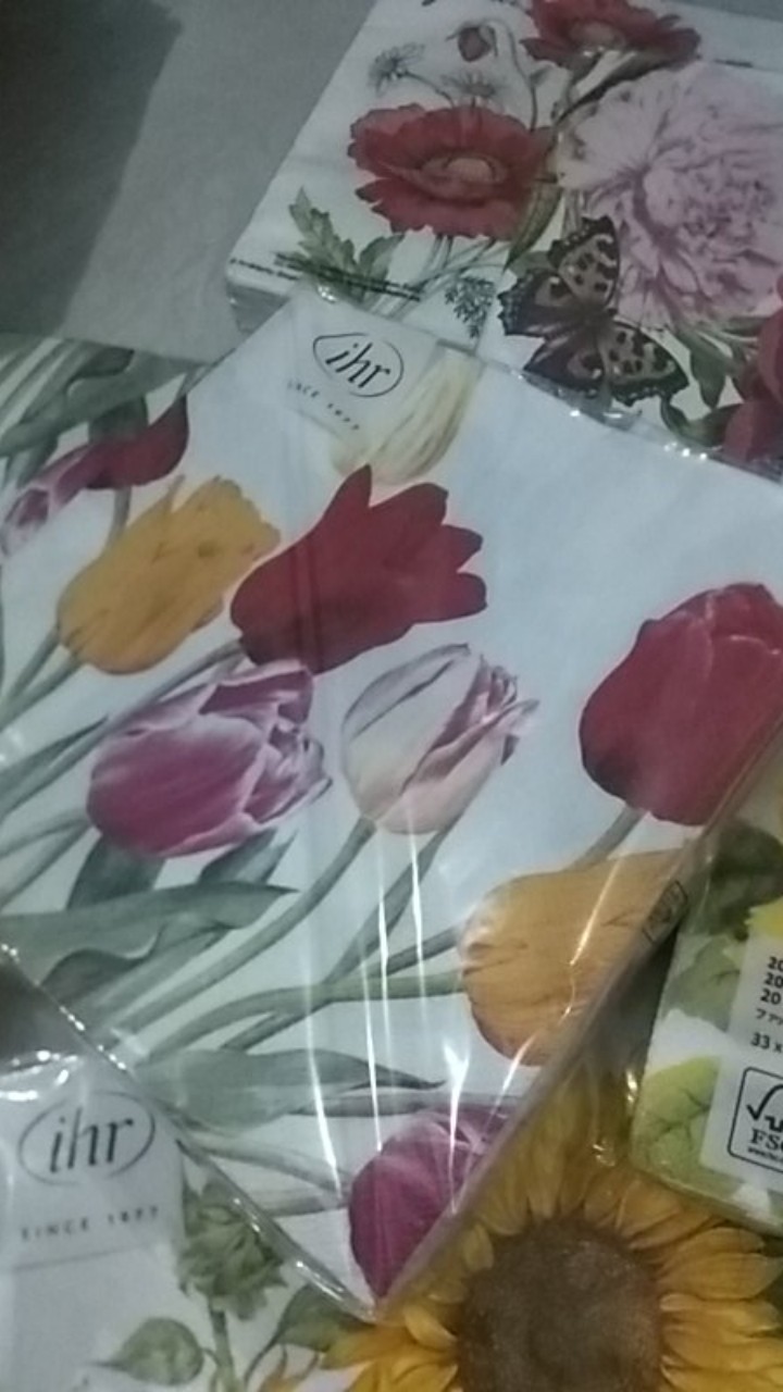 Tisu / Napkin Decoupage Grosir - 33x33 Cm - Tulips White