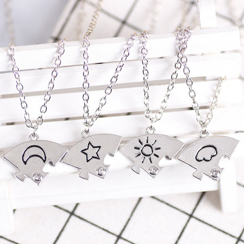 4Piece/Set Best Friend Friendship Necklace Sun Moon Cloud And Star Inlaid Rhinestone Stitching BFF Pendant Fashion Jewelry Gift|Pendant Necklaces