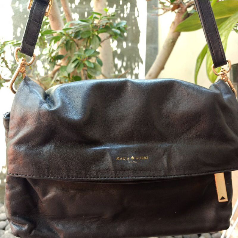 tas sling marja kurki