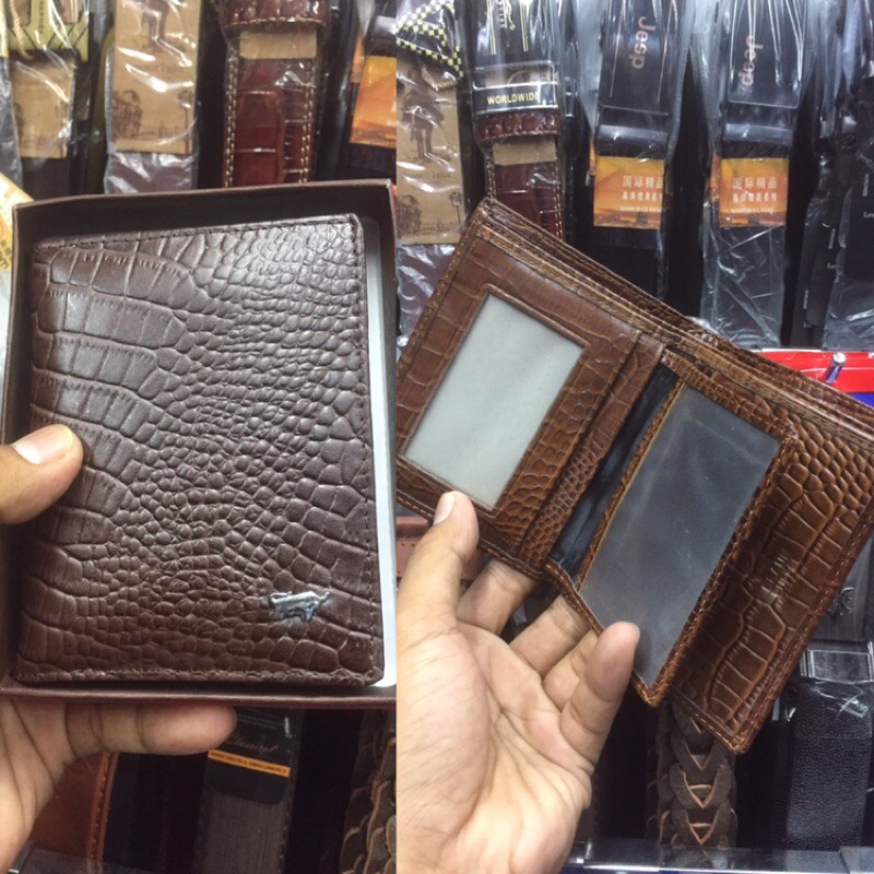 dompet pria bahan kulit asli motif cetak buaya model lipat buku #dompet #dompetpria #dompetkukit