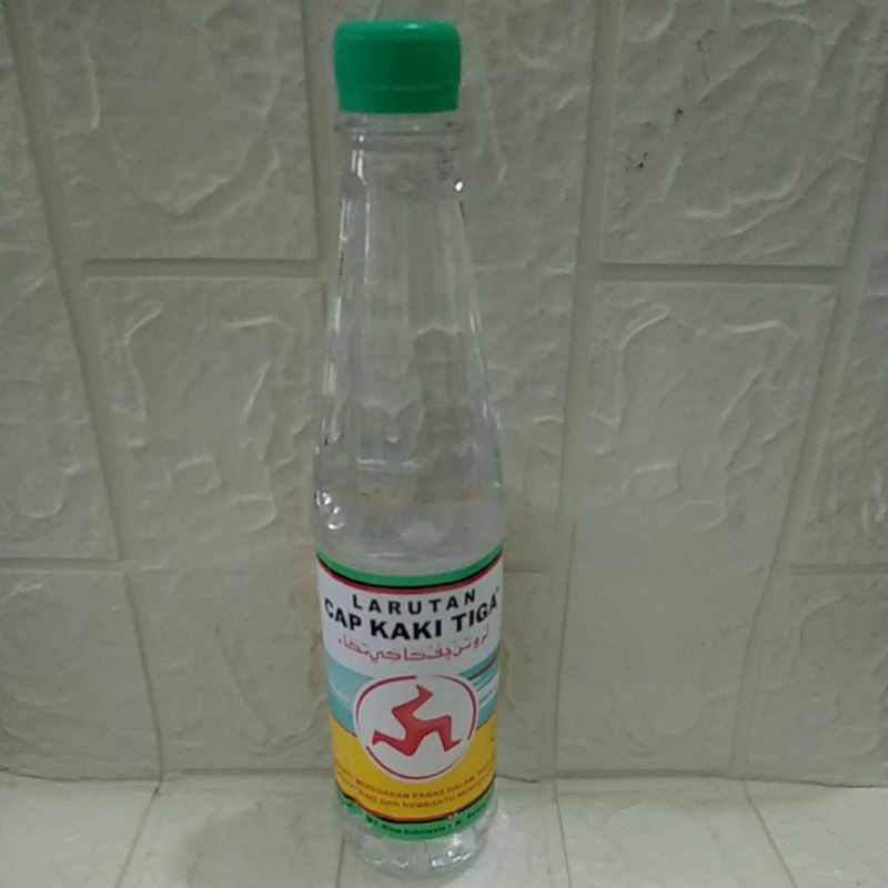

500 ml Larutan Cap Kaki Tiga