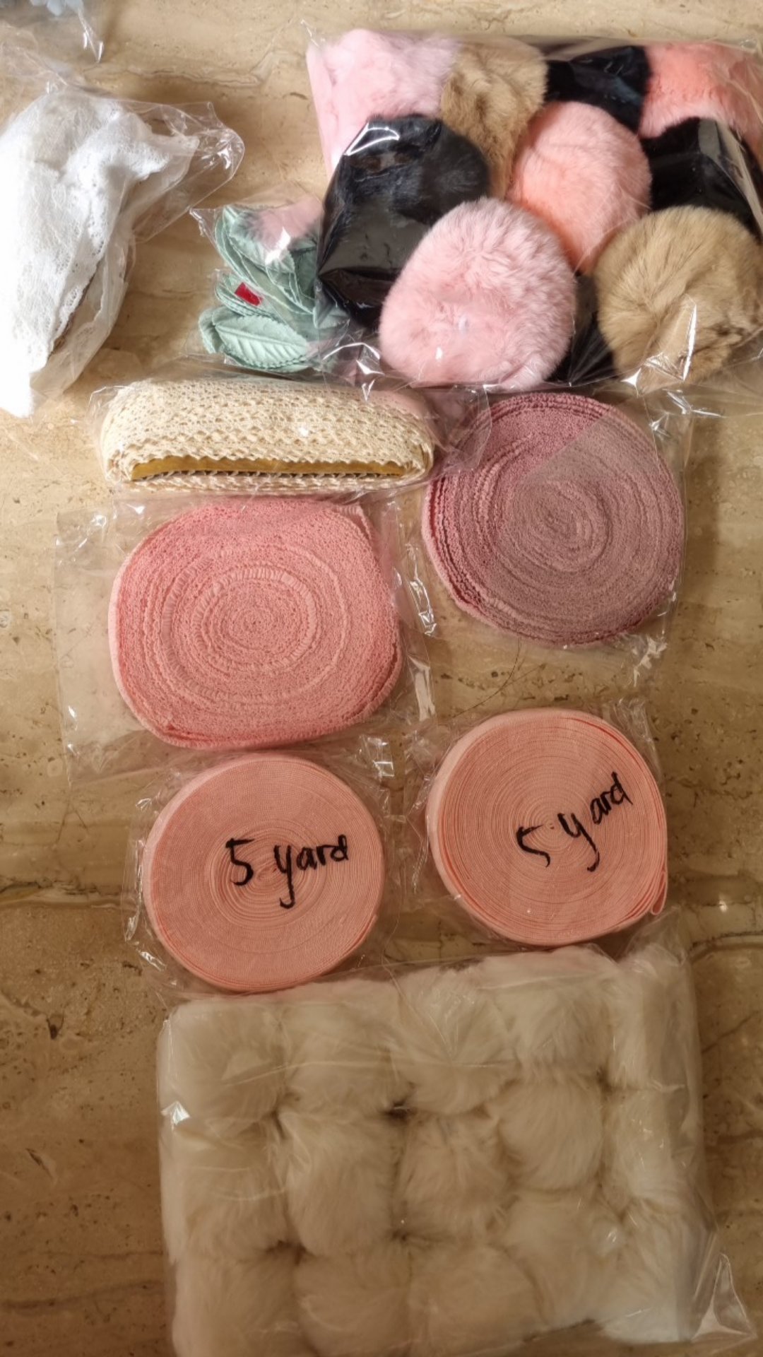 Kotak Plastik 15 Sekat Organizer Perhiasan / Anting/ Manik- Manik