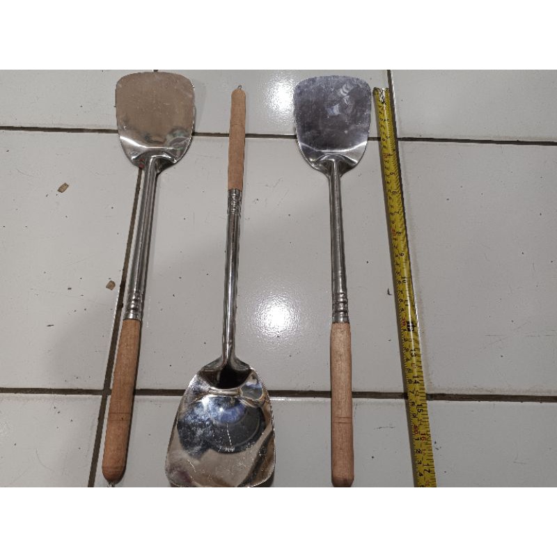 Sodet Stainless / Spatula Besi Gagang Kayu kerajinan