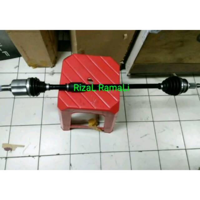 As roda-drive shaft brio kanan