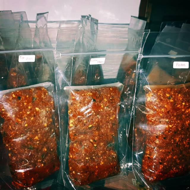 

Sambal kacang ponorogo (peanut sauce)