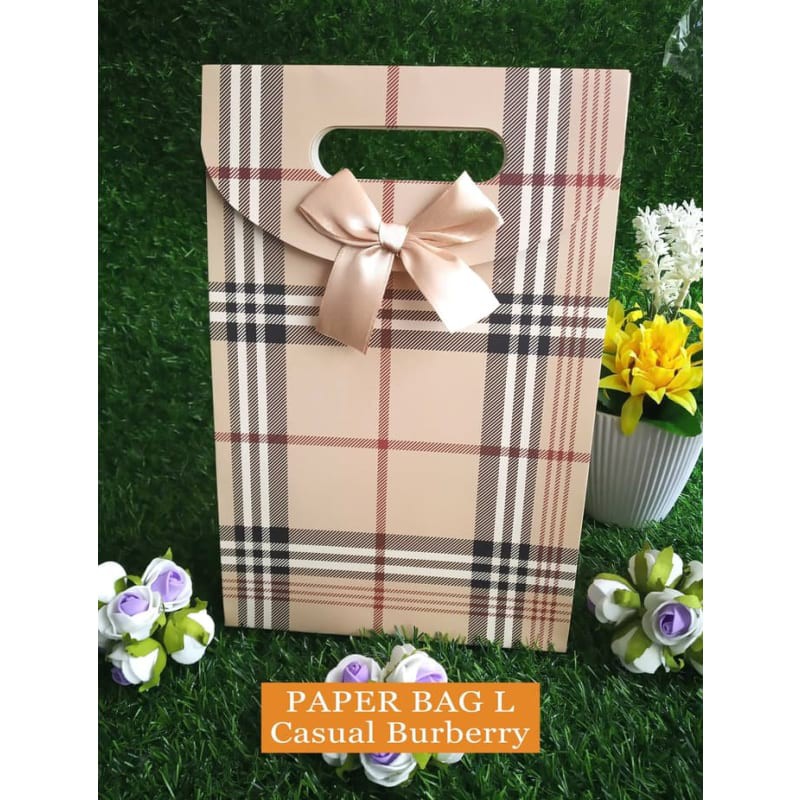

Paper Bag Motif / Tas Kertas Kado / Tas Ulang tahun - L Casual