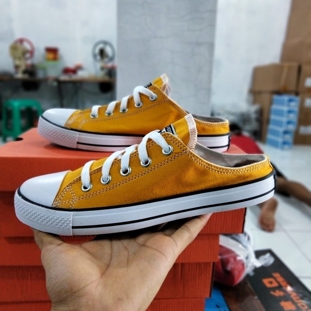 SEPATU SLIP ON BUSTONG KLASIK SEPATU PRIA WANITA SEPATU SELOP SNEAKERS