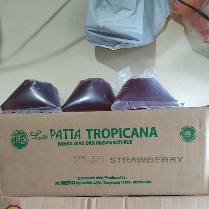 

selai repack 250gr strawberry lepatta