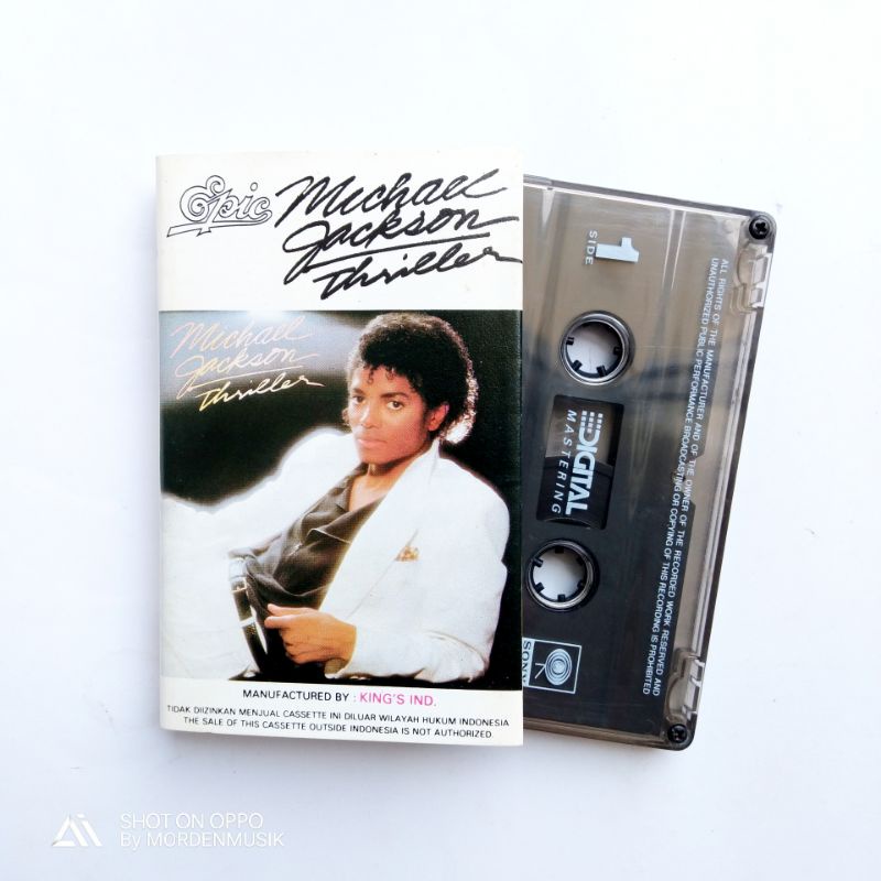 Kaset Michael Jackson album thriller