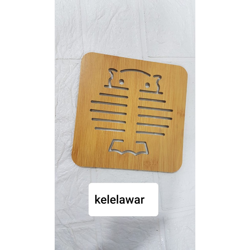 (BOW) Tatakan Alas Piring Ukuran Besar Gelas Panci Bahan Kayu Anti Panas Lucu (062)