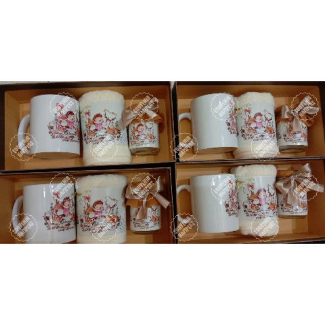 Souvenir hampers mug custom, handuk custom, jar custom