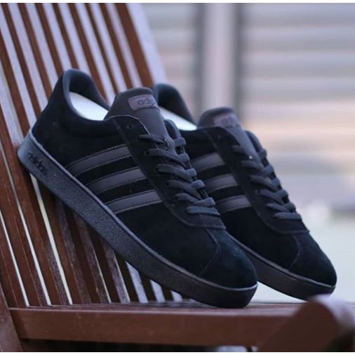 ADIDAS NEO VL COURT 2.0 TRIPLE BLACK SUEDE