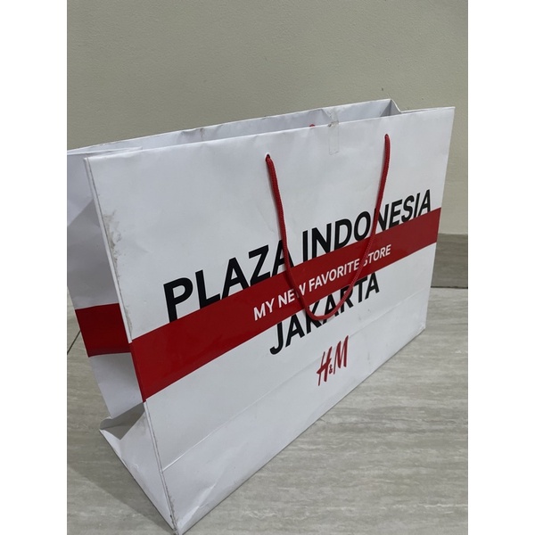 

REJECT MINIMAL 2PCS Paperbag Tas Kado/H&M