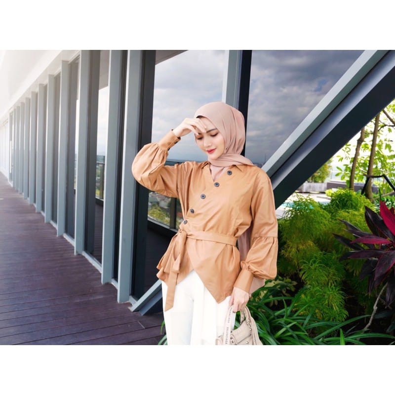 BLOUSE ELIZA TOP / ATASAN WANITA MOSCREPE