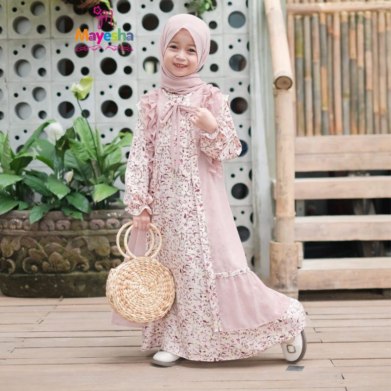 ONESET GAMIS CLARISSA
