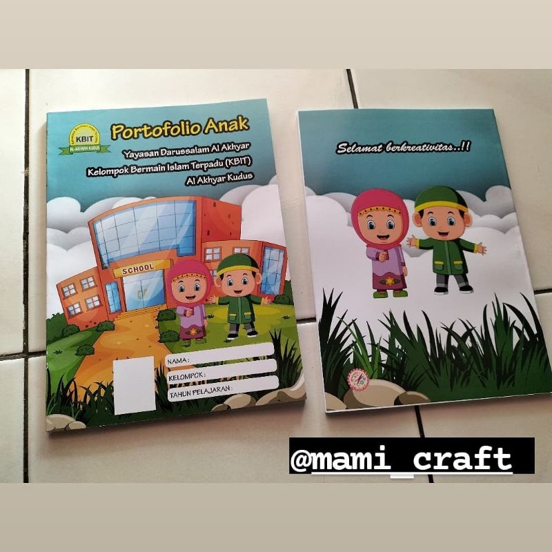 

berbagai buku custom,, bisa request sampul dan isi, ukuran dan jumlah halaman