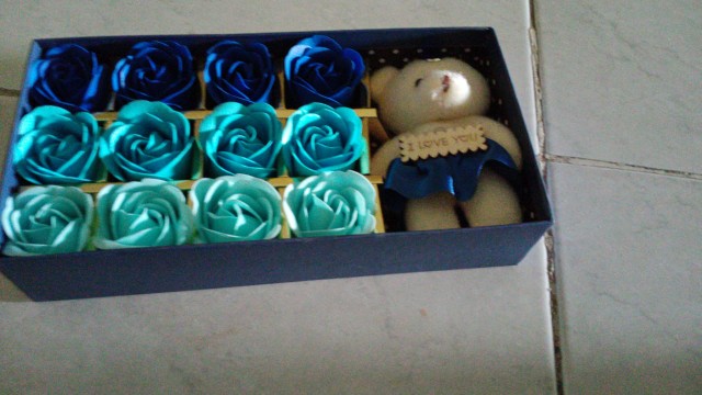 D70 Sabun Bunga Wangi Bucket Bunga Rose Hiasan Kamar Kado Unik Valentine Dekorasi Kamar Rumah