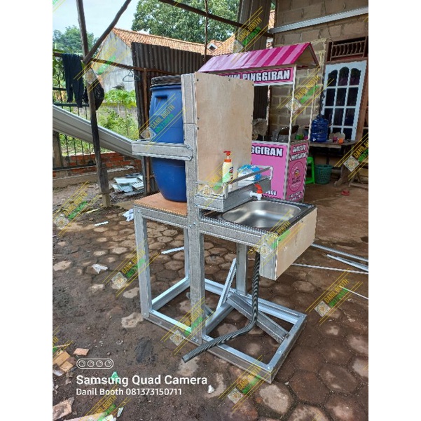wastafel cuci tangan injak