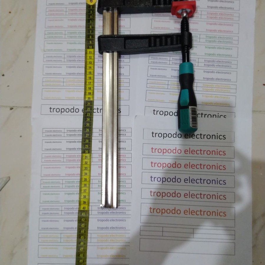 Catok clamp F heavy duty WIPRO panjang 30 cm