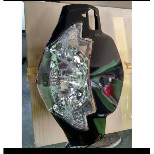 Lampu assy depan + batok pala depan honda supra x 125 old 2006