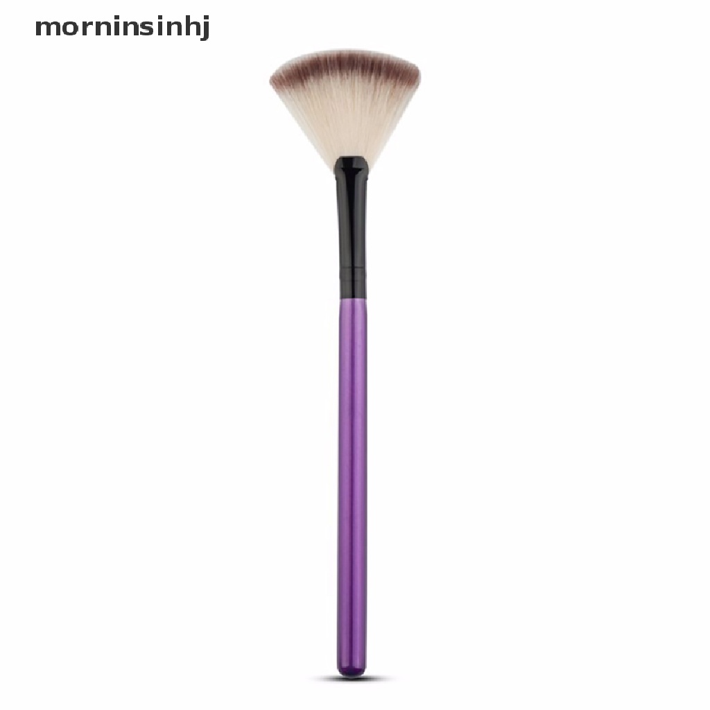 Mornin Brush Makeup Semi Lingkaran Untuk Highlight Rambut Persia