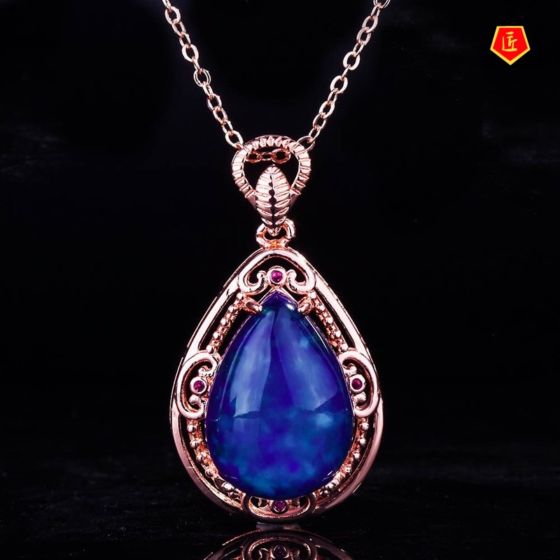 [Ready Stock]Graceful European and American Luxury Blue Amber Rose Gold Necklace for Women