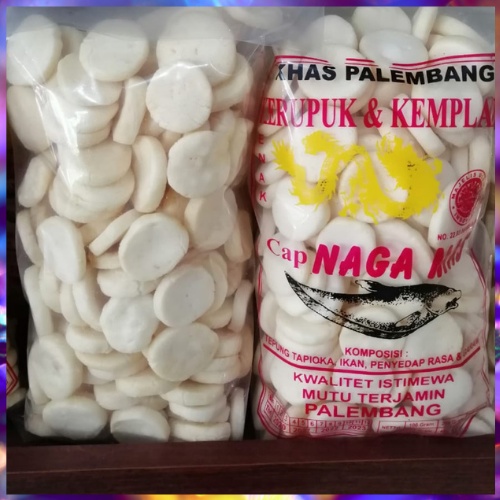 

KEMPLANG MINI IKAN TENGGIRI 250 GRAM NAGA MAS PALEMBANG KERUPUK KEMPLANG KOIN