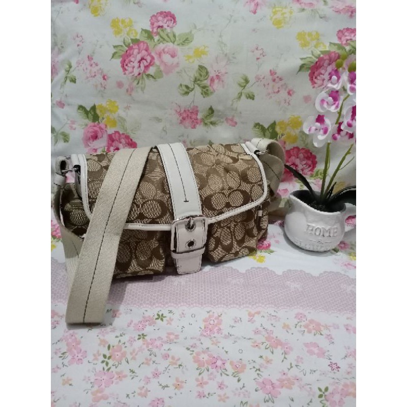 Preloved Coach Medium Crossbody