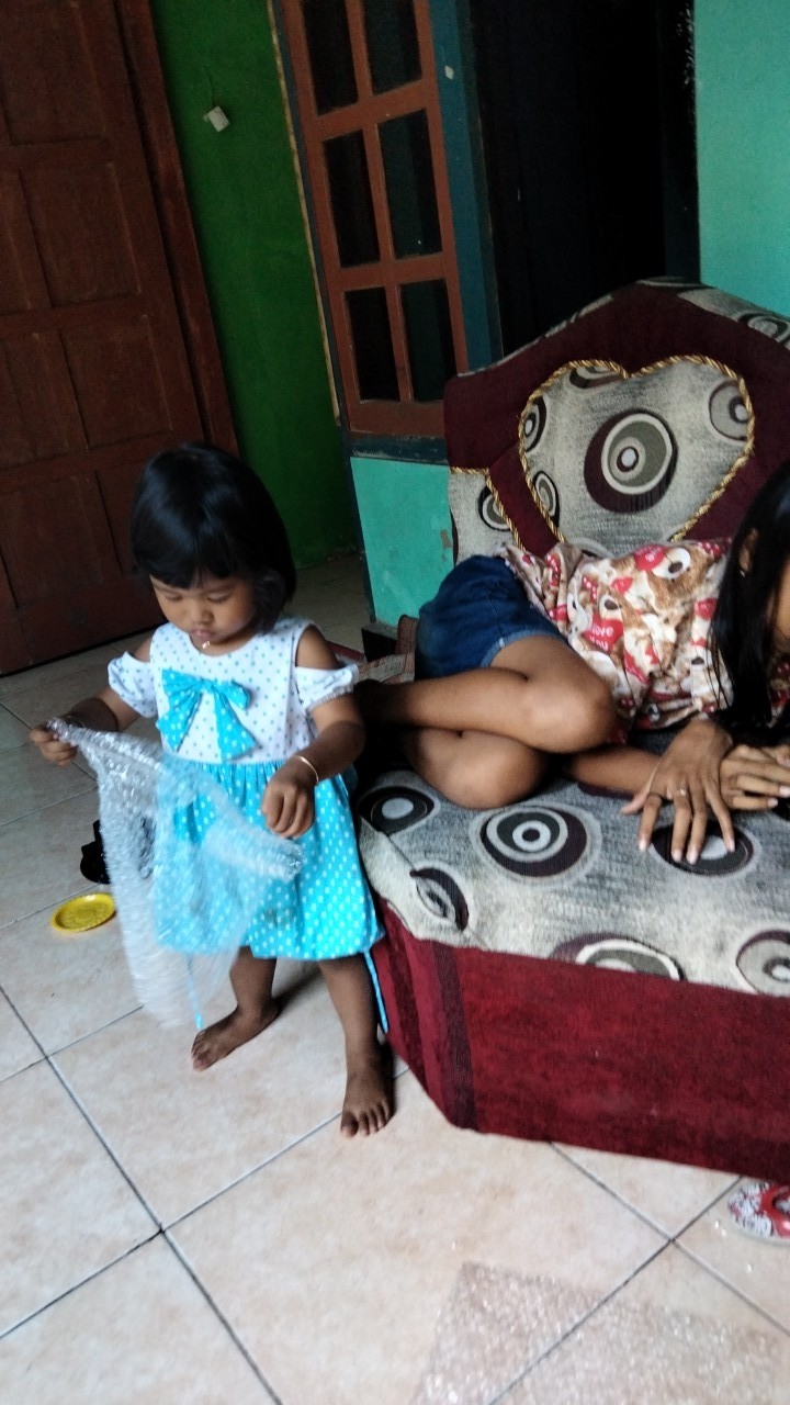 Bisa Pisah Batik Couple Keluarga Sania Ruffle Ori Ndoro Jowi Termurah Gurita Putih