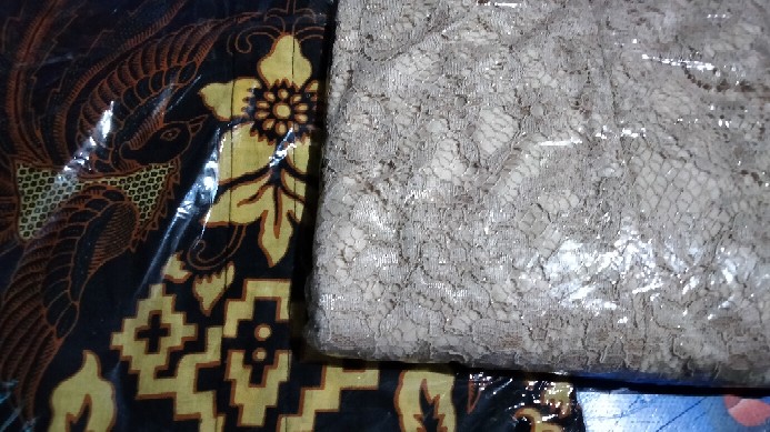 Maura Couple - Sania Ruffle Batik Couple Ori Ndoro Jowi Dnt Garansi Termurah Shopee - Kebaya Modern