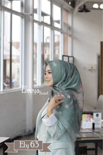 HIJAB SEGIEMPAT MOTIF ELY 63 II Eleeya Scarf