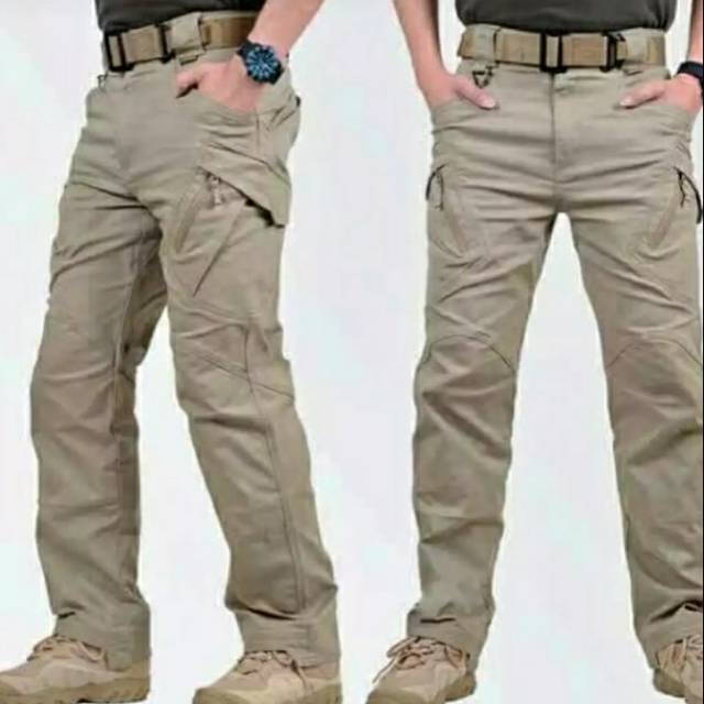 Celana cargo pria / tactical / blackhawk / model slimfit size 28-38