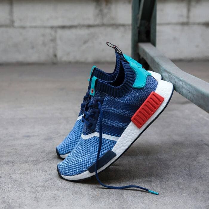 sepatu nmd r1