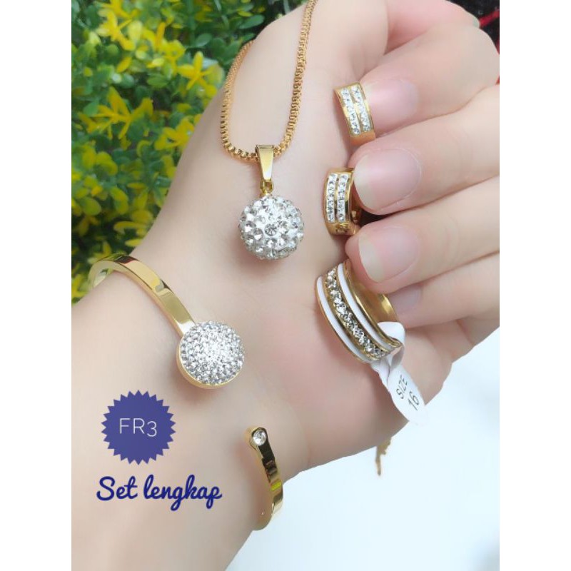 [TITANIUM] PAKET PERHIASAN TITANIUM GELANG BOLA GOLD 031020