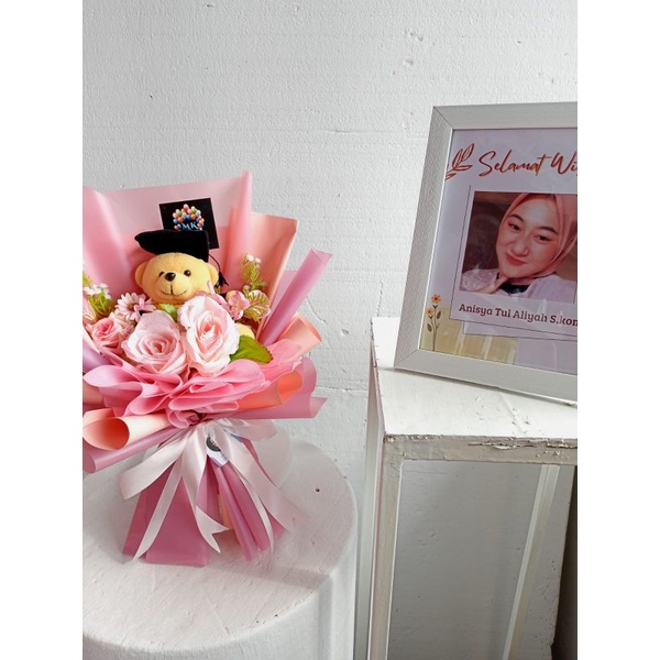 

Kado Istimewa
