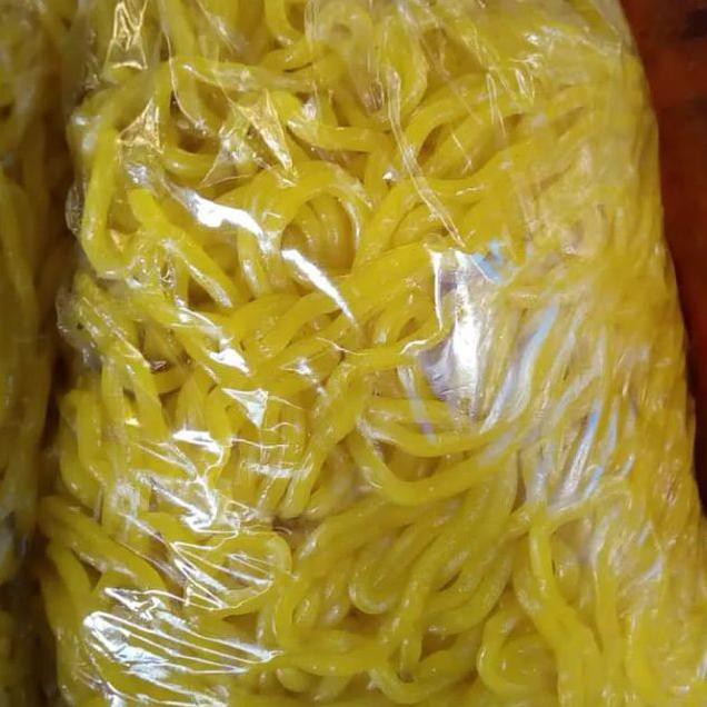 

Terlaris# Terlaris Mie Aci Kuning Glosor 1 Kg