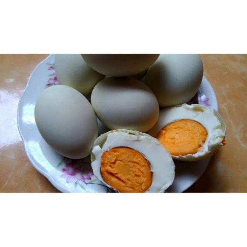 

Telur Asin Per Butir / Satu Butir Telur Asin / Telor Asin Matang