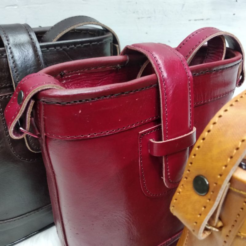 Sling Bag Kulit Polos / Leather Bag / Tas Kulit Polos