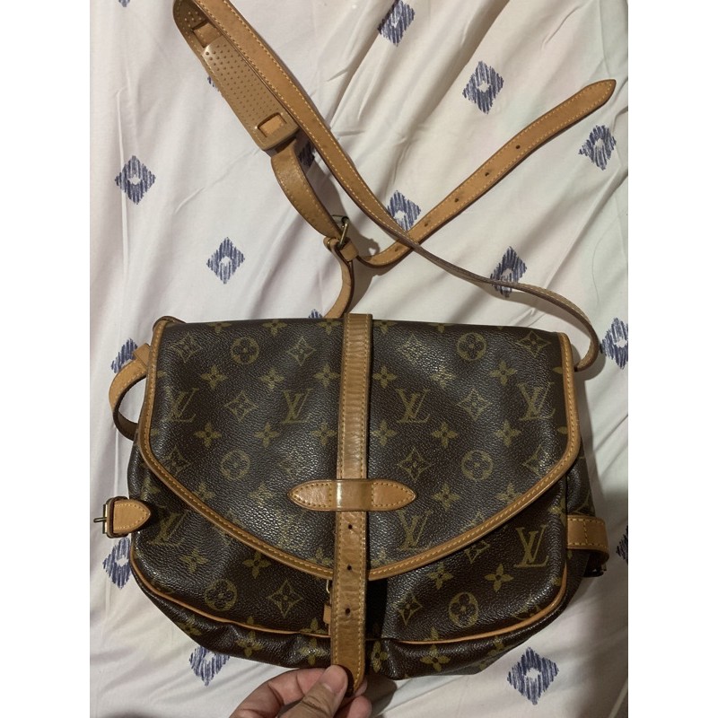 LV Saumur authentic