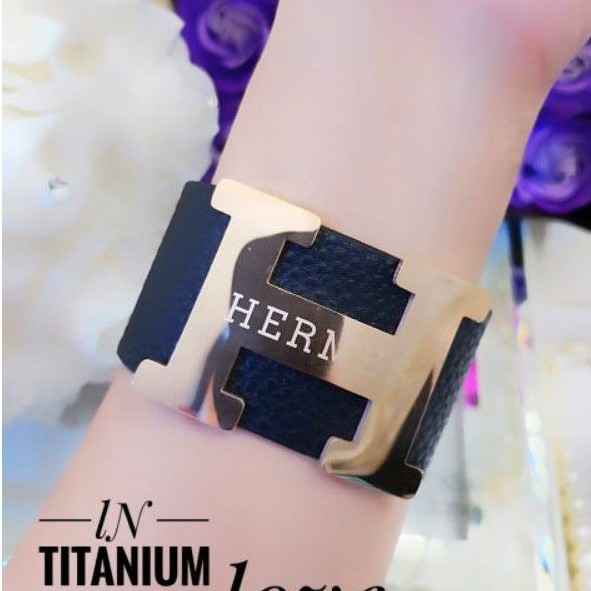 Titanium Gelang Wanita WG002