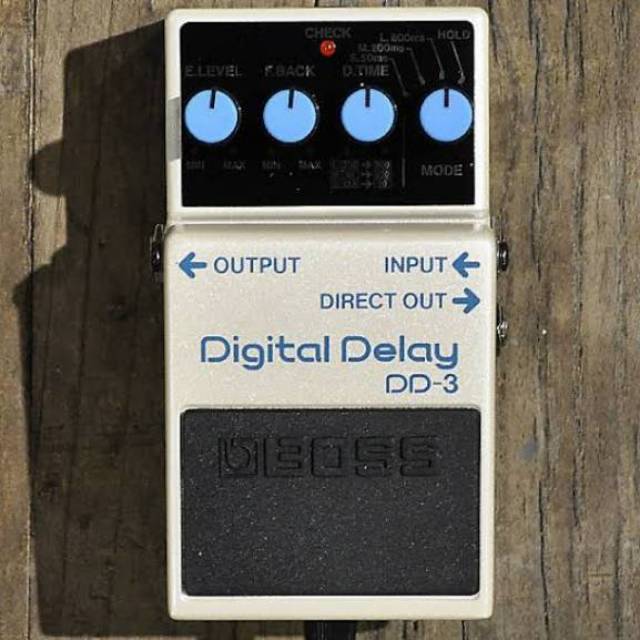 Efek Gitar Boss DD-3/ DD3 / DD 3 Digital Delay Pedal