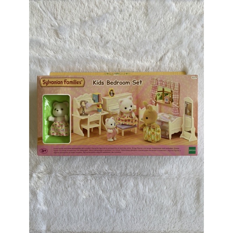 Sylvanian Families New 2020 Kids Bedroom set with Polar Bear Sister Figure original n seal by Epoch