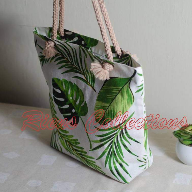 TOTEBAG TALI SUMBU / KEPANG KANVAS MOTIF FLORAL HIJAU. TAS KANVAS. TAS JOGJA. SOUVENIR JOGJA. RIENS COLLECTIONS