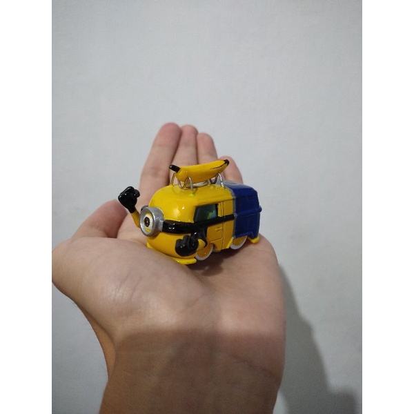 HotWheels Diecast Custom Basic Vw Kool Combi Minion edition Rare item barang langka