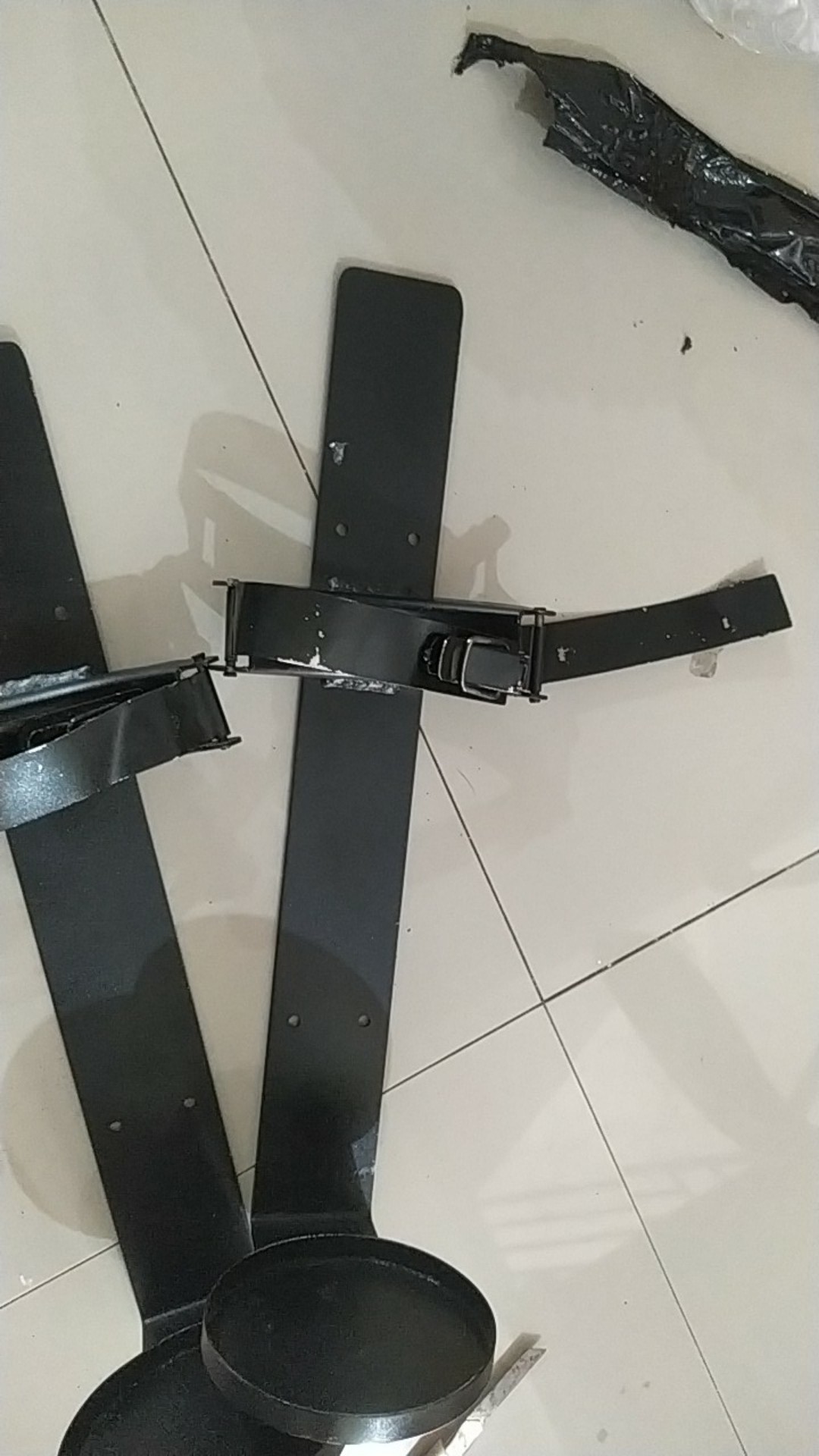 Diskon Breket Apar / Pemadam Api Tabung 3kg - 4 Kg !!!!