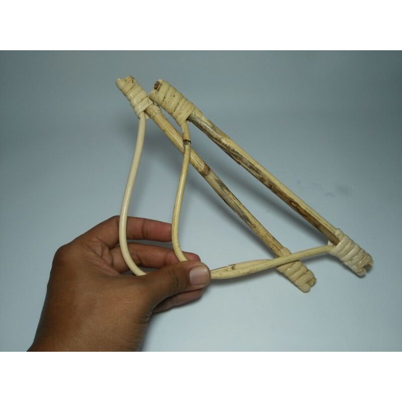PEGANGAN TAS DARI ROTAN BENTUK BUSUR / 1pc