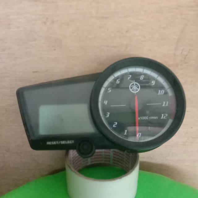 r15 v3 speedometer price