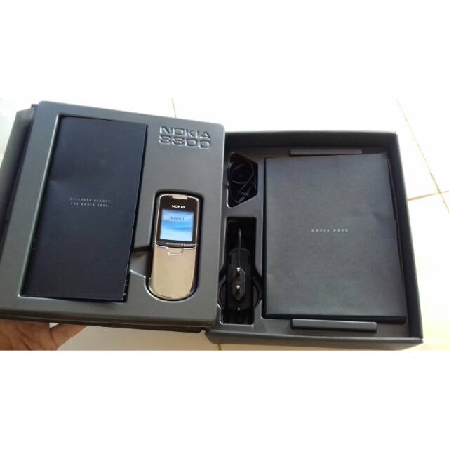 Nokia 8800 Classic Fullset mirip Sirocco Shappire Arte E90 9210i 7600 7380 7280