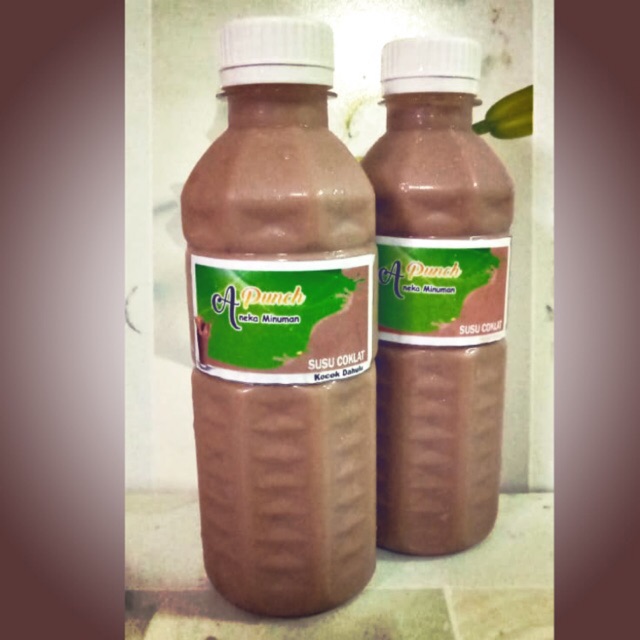 

SUSU COKLAT dingin siap minum SUSU RASA COKLAT COKLAT SUSU