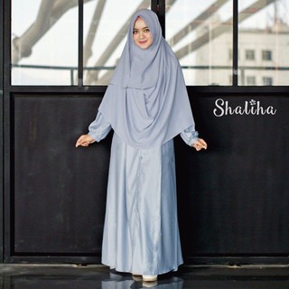 gamis syari polos terbaru new zainab warna dusty blue  merk  gamis syari polos terbaru new zainab warna dusty blue  merk